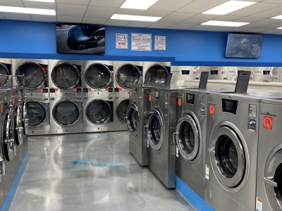 Loads of Clothes Laundromat in Donelson, TN