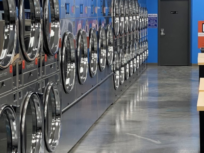 Loads of Clothes Laundromat in Donelson, TN