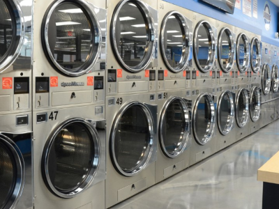 Hero Image Loads of Clothes Donelson Page 1